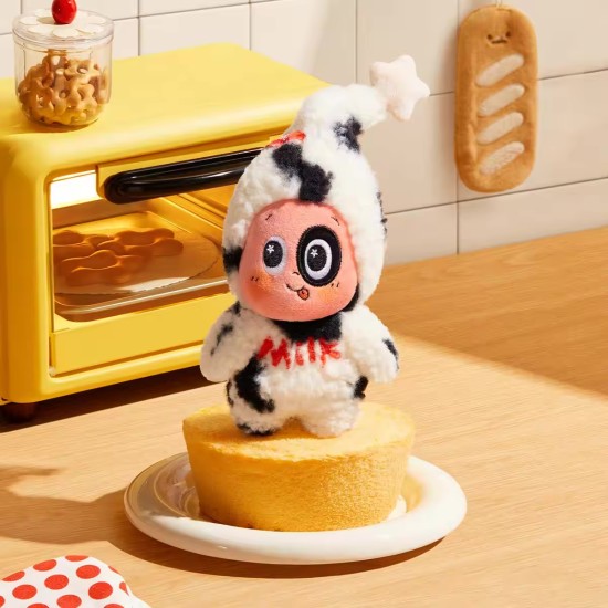 Pop Mart Twinkle Twinkle Moon Gelato Series Milk Pudding Blister Pack Plush Keychain - Плюшевая игрушка / Брелок для ключей