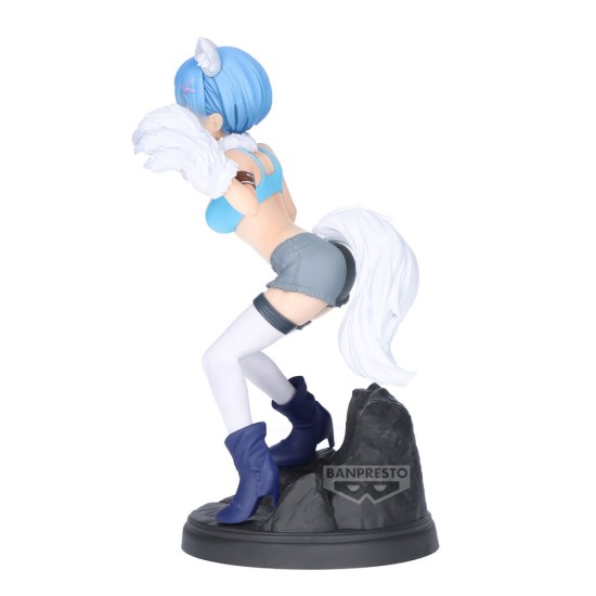 Banpresto Re:Zero Starting Life in Another World Figure 22cm - Rem Monsters Motions - Plastic figure