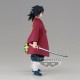 Banpresto Demon Slayer Kimetsu no Yaiba Figure 17cm - Giyu Tomioka - Plastmasas figūriņa