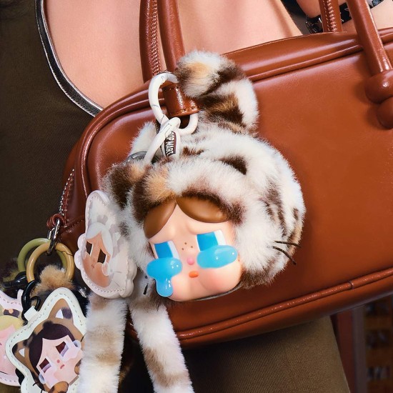Pop Mart Crybaby Wild but Cutie Series Blind Box Vinyl / Plush Pendant - Vinila / plīša atslēgu piekariņš