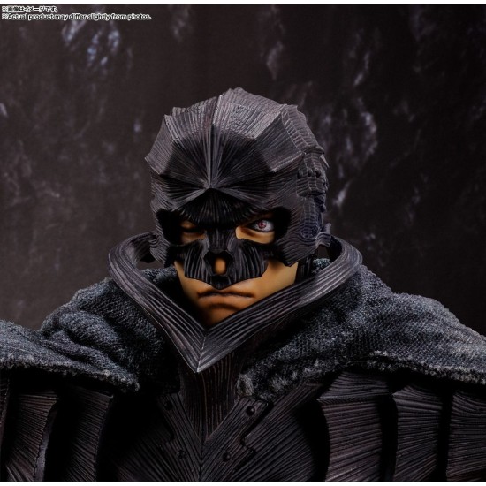 Tamashii Nations Berserk S.H. Figuarts (Berserker Armor) Action Figure 16cm - Guts (Heat of Passion) - Plastmasas figūriņa