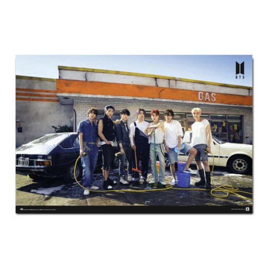 Grupo Erik BTS Poster Maxi 91.5 x 61 cm - Gas Station - Plakāts