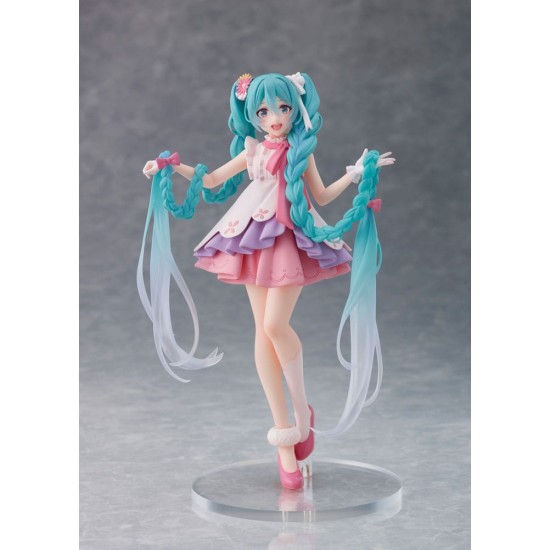 Taito Prize Hatsune Miku Wonderland Ver. Rapunzel Figure 18cm - Hatsune Miku - Plastmasas figūriņa
